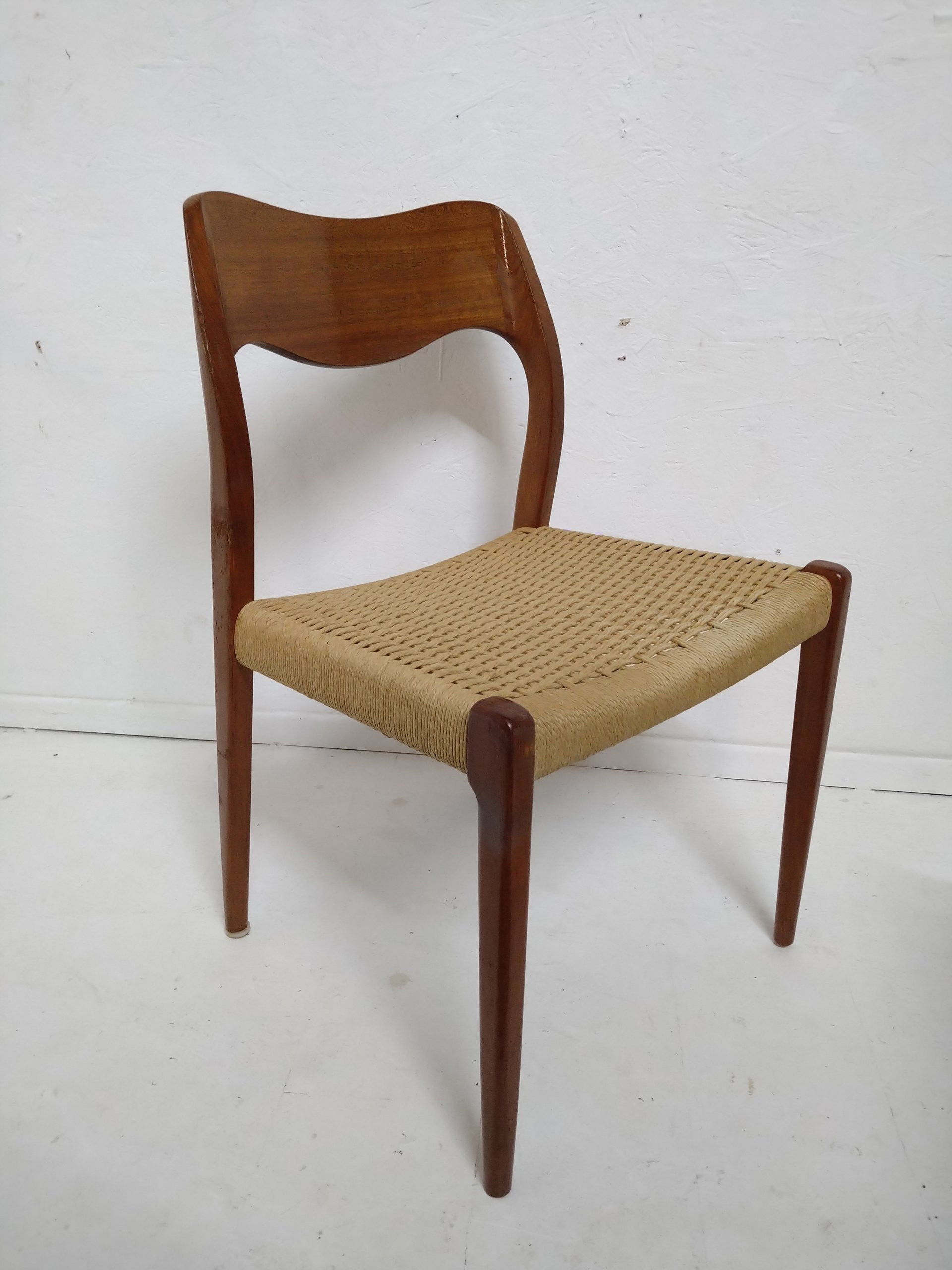 Niels O. Moller model 71 chair | €345 | Whoppah