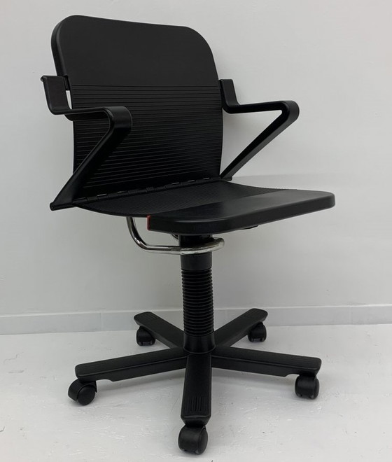 Image 1 of Roberto Lucci office chair