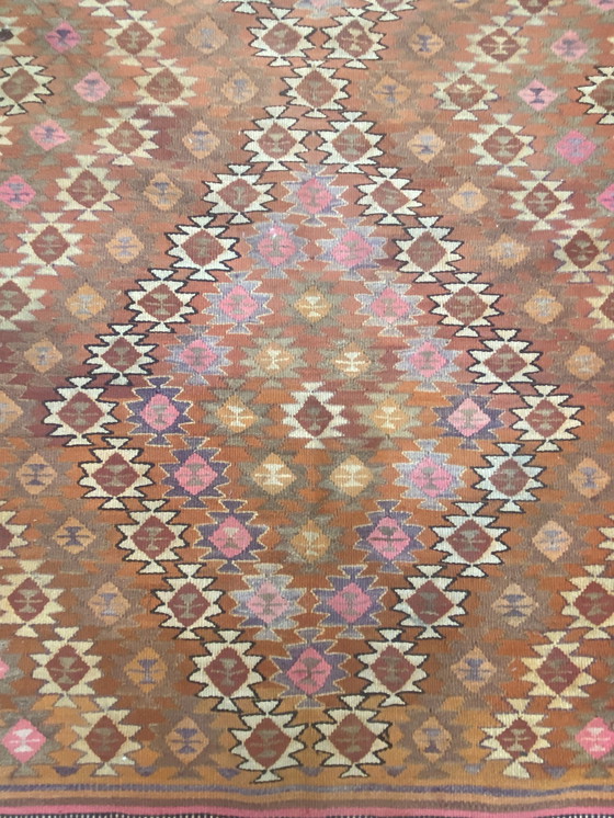 Image 1 of hand-woven authentic oriental carpet