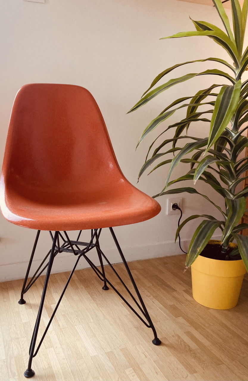 DSR side chair made of fiberglass by Eames for Herman Miller