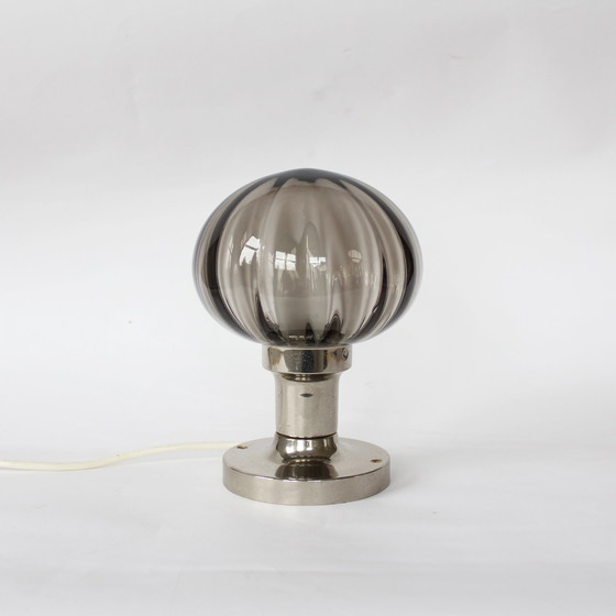 Image 1 of Lampe en verre fumé vintage