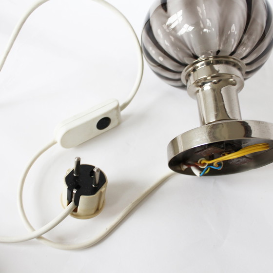 Image 1 of Lampe en verre fumé vintage