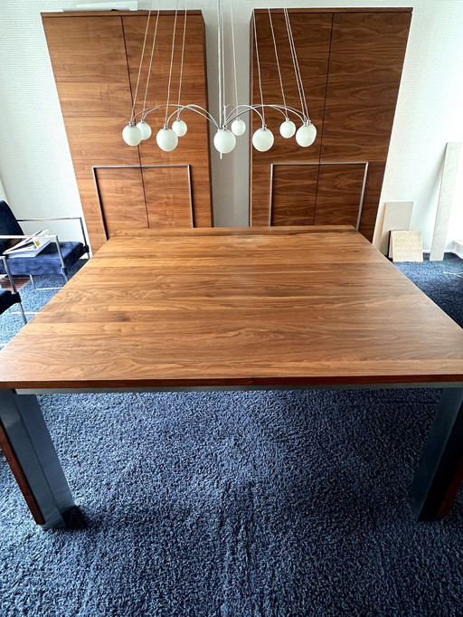 Bert Plantagie dining table