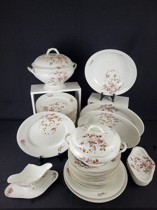 Art Nouveau Porcelain Service Paris 47 Pieces