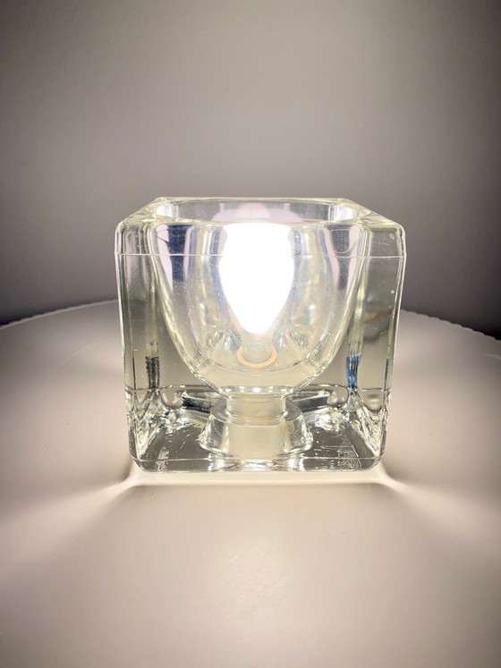 Image 1 of Lampada da tavolo vintage tedesca Peill &amp; Putzler a forma di cubo di ghiaccio degli anni '70