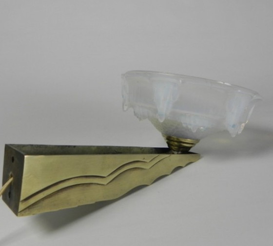 Image 1 of Art deco wall lamp with opalescent glass, 30s