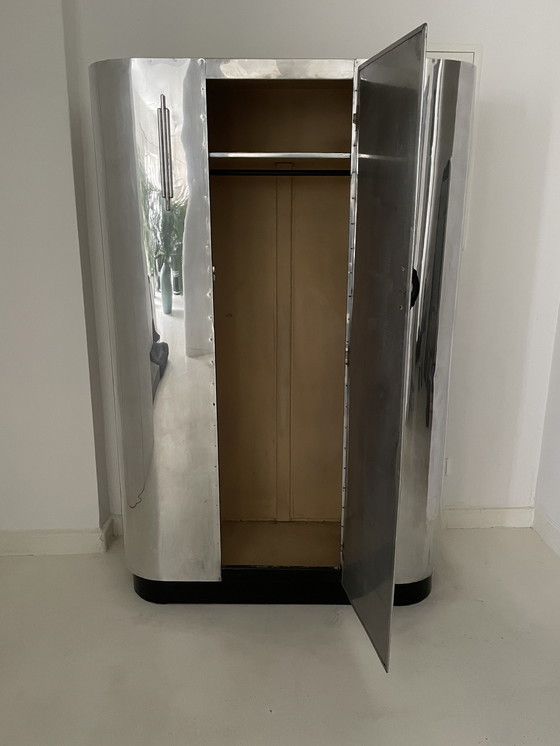 Image 1 of Hawker aluminum closet