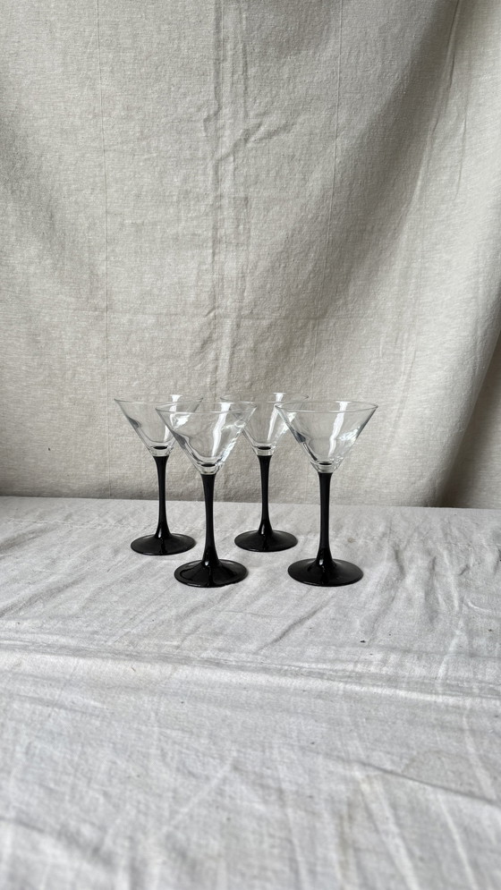 Image 1 of 4 copas de champán para martini, color negro