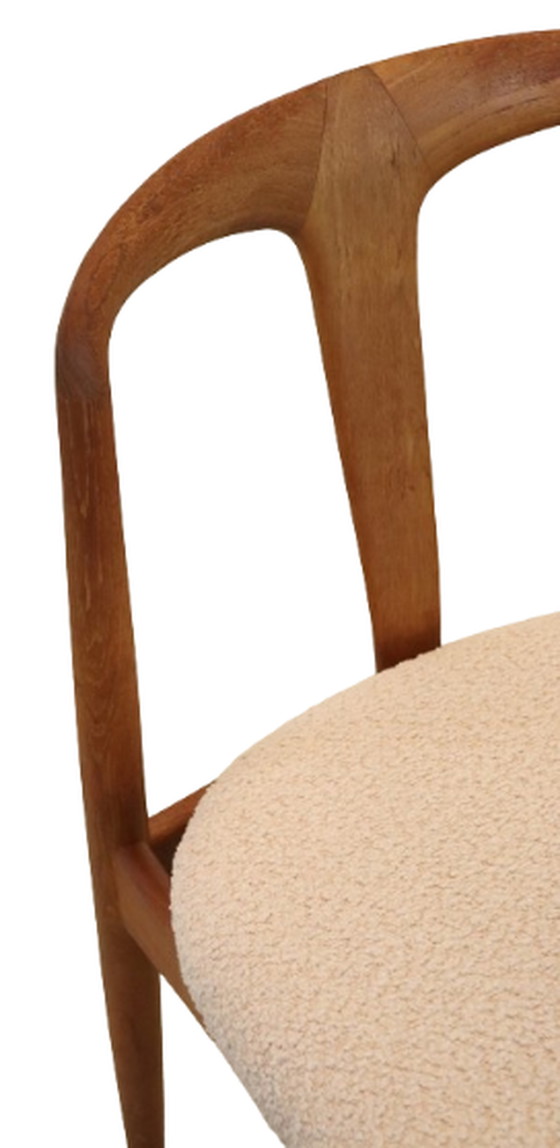 Image 1 of 4x Johannes Andersen for Uldum Juliana chairs 'Dyrepark' vintage