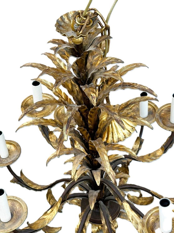 Image 1 of Lampadario vintage con foglie dorate