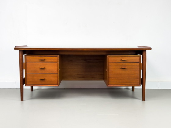 Image 1 of Teak Model 207 Desk By Arne Vodder For Sibast, 1960S