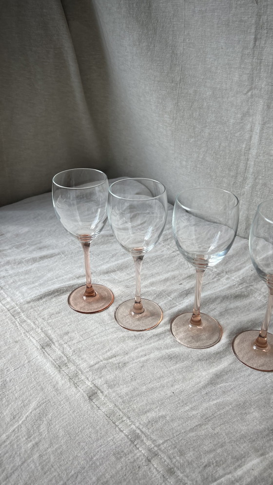 Image 1 of 8x Pink luminarc rose wine glasses