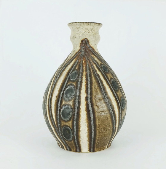 Image 1 of  vase bay keramik model 610 25 fat lava circle and wave pattern 1970s