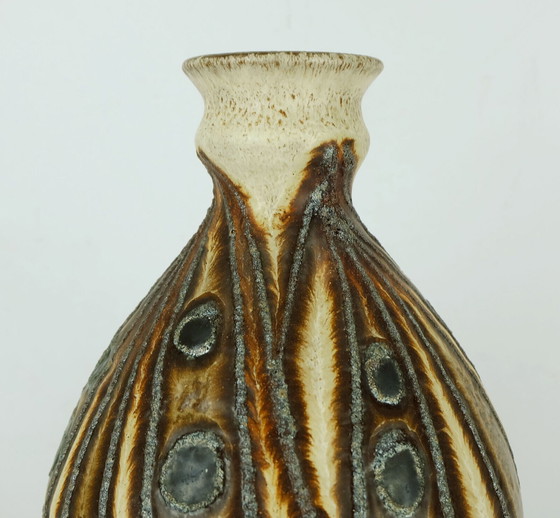 Image 1 of  vase bay keramik model 610 25 fat lava circle and wave pattern 1970s