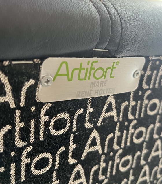 Image 1 of Artifort Mare bench