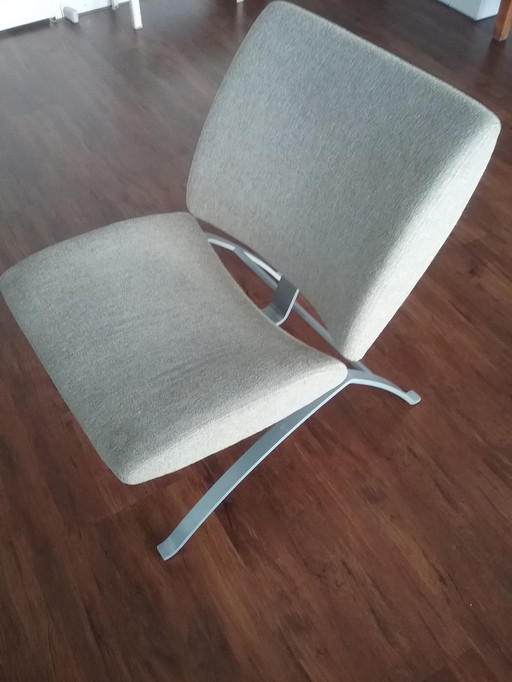 2x Artifort chair DoDo