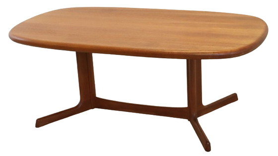 Image 1 of Table basse 'Orby' de Dyrlund