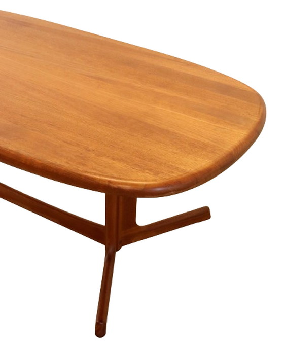 Image 1 of Dyrlund 'Orby' coffee table