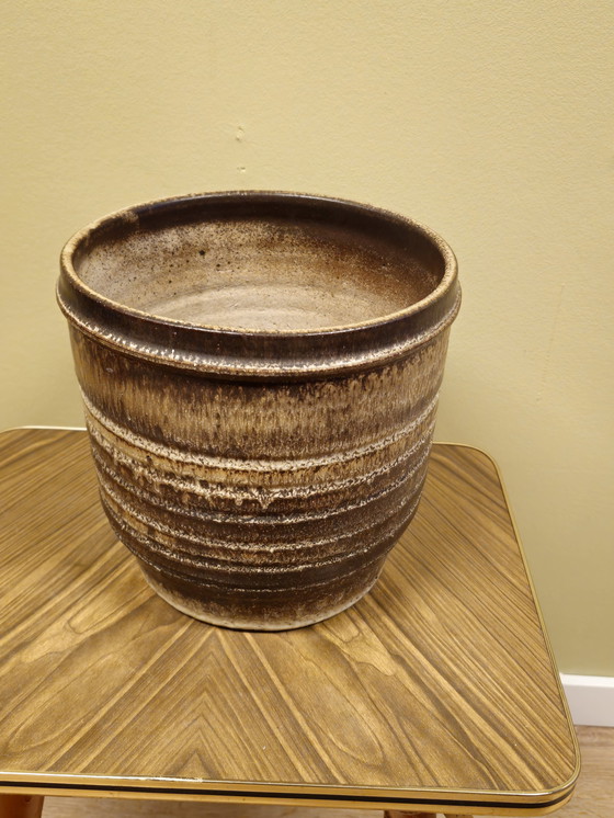 Image 1 of Large Robust Ceramic Vintage Flower Pot Plant Pot