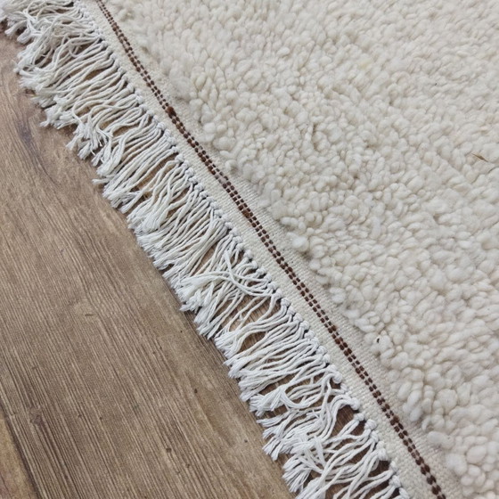 Image 1 of Small Handmade Berber White Carpet - Petit Tapis Berbère Blanc Fait Main