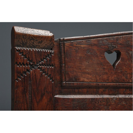 Image 1 of Vintage carved bench with storing space