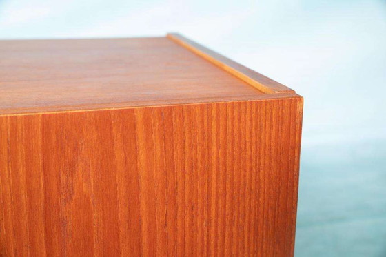 Image 1 of Credenza vintage in teak degli anni '60 ristrutturata