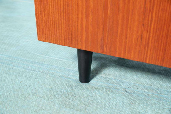 Image 1 of Credenza vintage in teak degli anni '60 ristrutturata