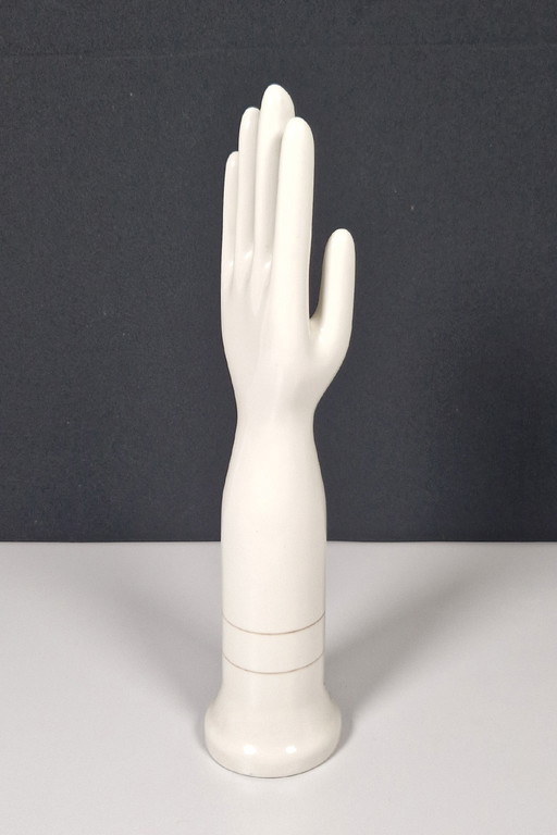 Trenton glove mold