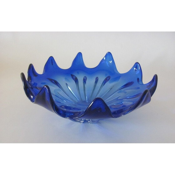 Image 1 of Vintage Czechoslovakia glass bowl with pointed rim, 1960