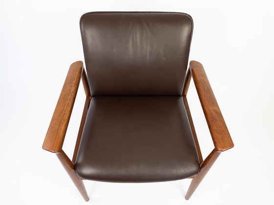 Image 1 of France&Son - Fauteuil en teck de Finn Juhl