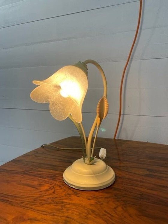 Image 1 of Lampe de bureau vintage à fleurs