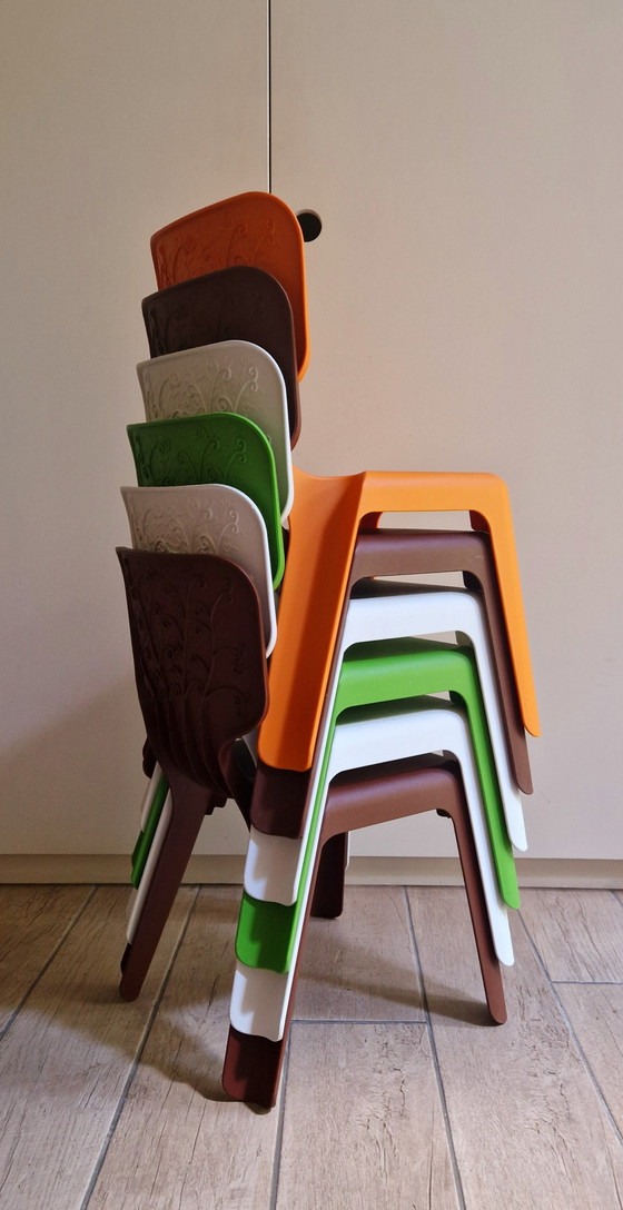 Image 1 of 6x Magis Alma Kids chair