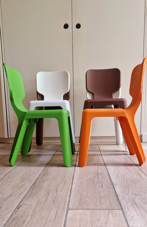 Image 1 of 6x Magis Alma Kids chair