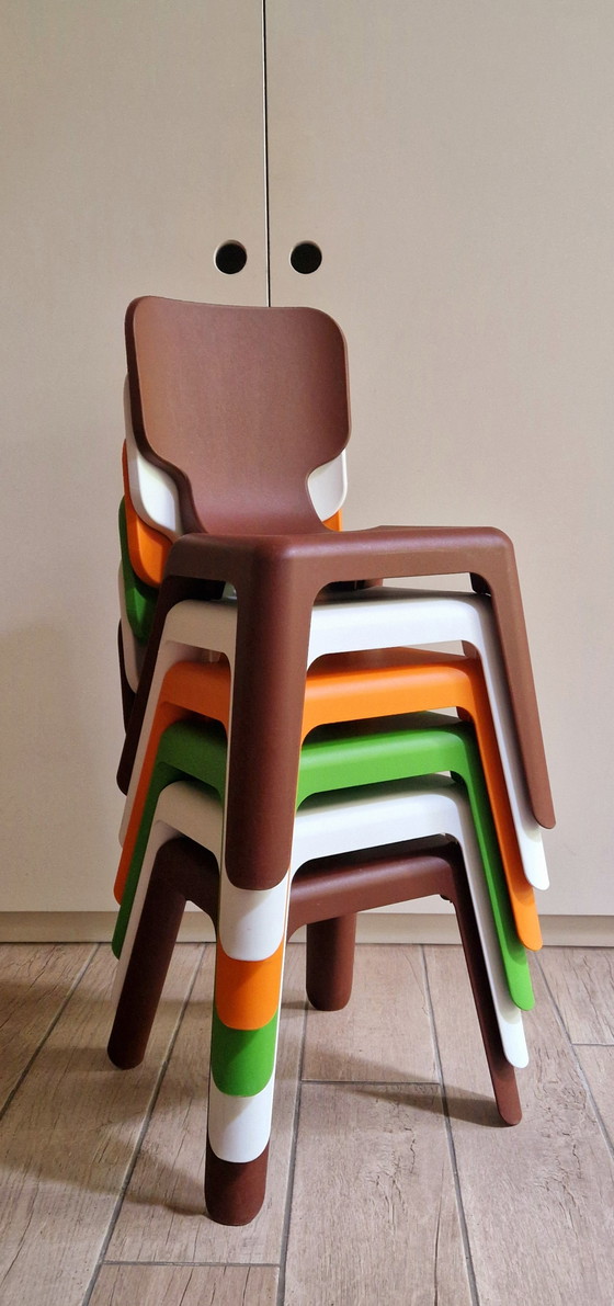 Image 1 of 6x Magis Alma Kids chair