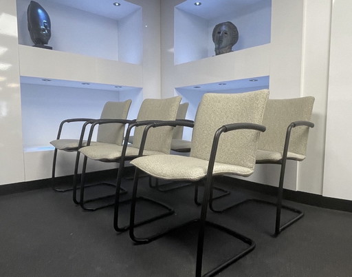 6 Leolux Freyr Chairs