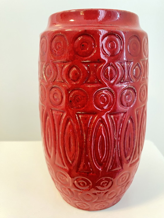 Image 1 of Scheurich keramik Allemagne de l'Ouest vase rouge