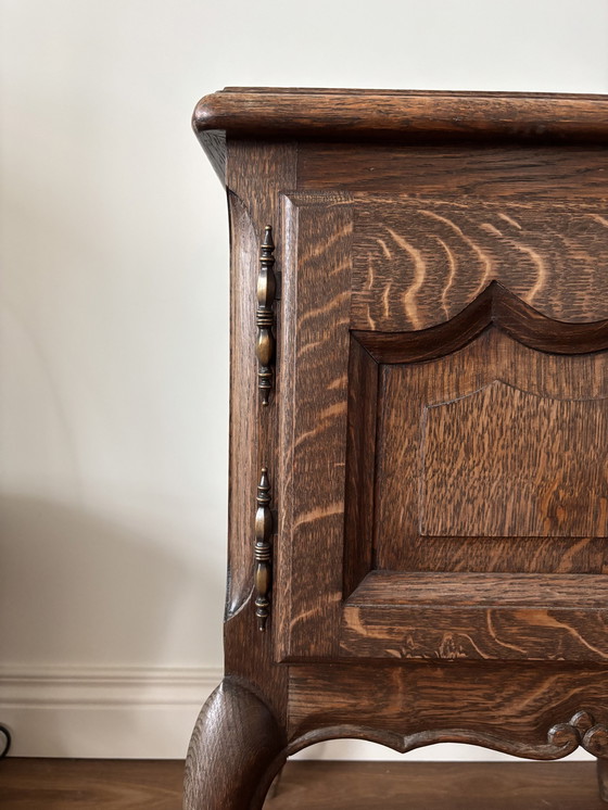 Image 1 of 2x Antique Bedside Cabinets - Solid Oak With Elegant Legs