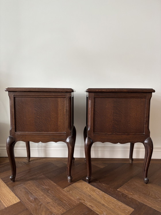 Image 1 of 2x Antique Bedside Cabinets - Solid Oak With Elegant Legs