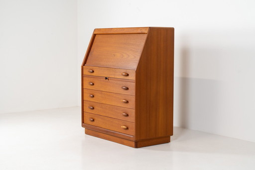 Magnificent Secretary By Bent Møller Jørgensen For Svend Dyrlund (Denmark, 1960S).