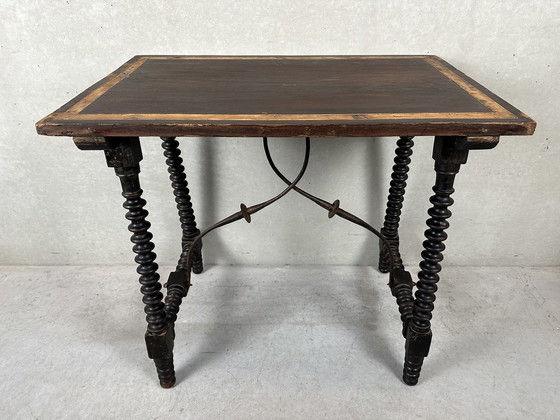 Image 1 of Console/table espagnole du 19e siècle