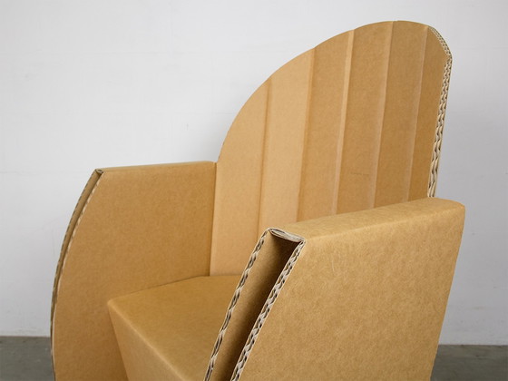 Image 1 of fauteuil design en carton