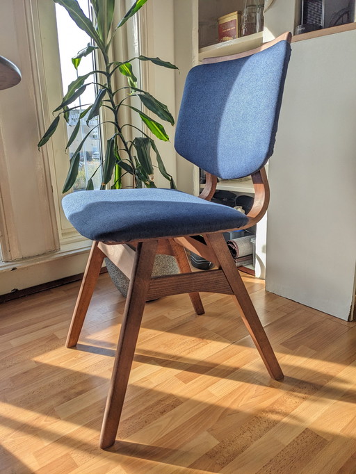 Chaise de salle à manger vintage