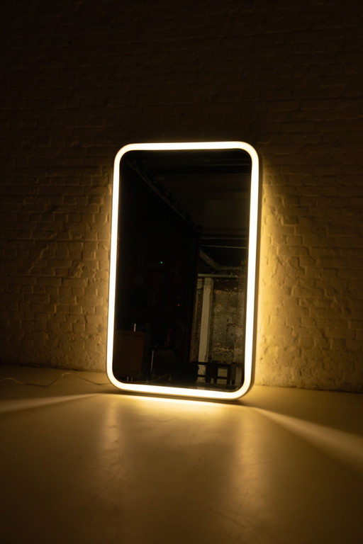 Full mirror with light By Crb Italia