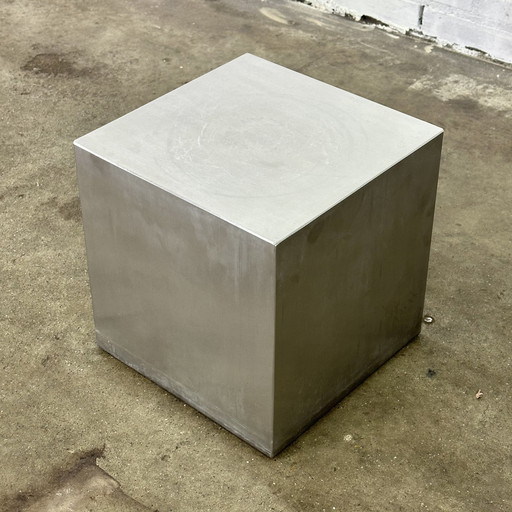 Stainless Steel Design Side Table In Cube Shape