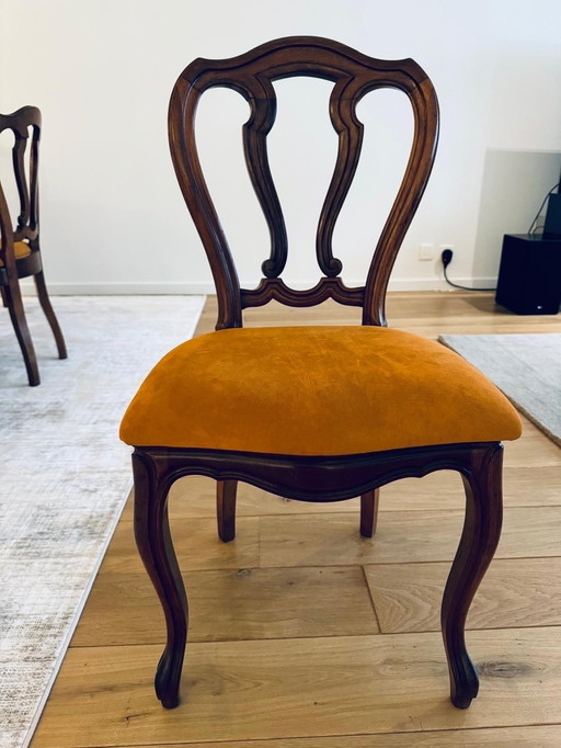 Classic Dining Table with 6 Chairs