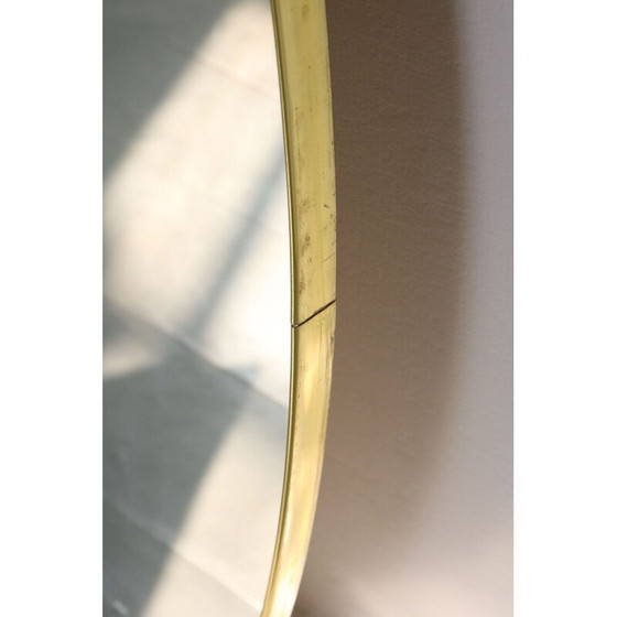 Image 1 of Vintage oval mirror with gold frame, 1970