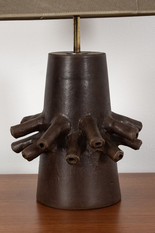 Ceramic table lamp