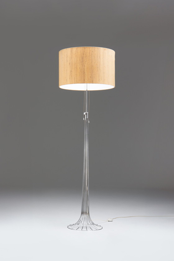 Image 1 of  Wire Lamp - Kinkeldey