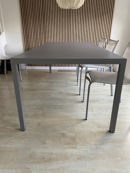 Mdf Italia Dining Room Table