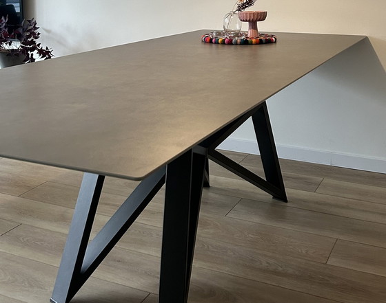 Image 1 of Bertplantagie dining room table